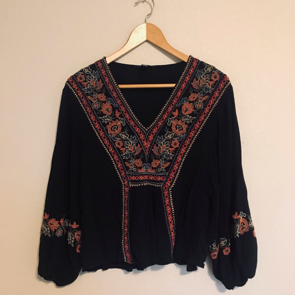 Embroidered Cropped Festival Blouse